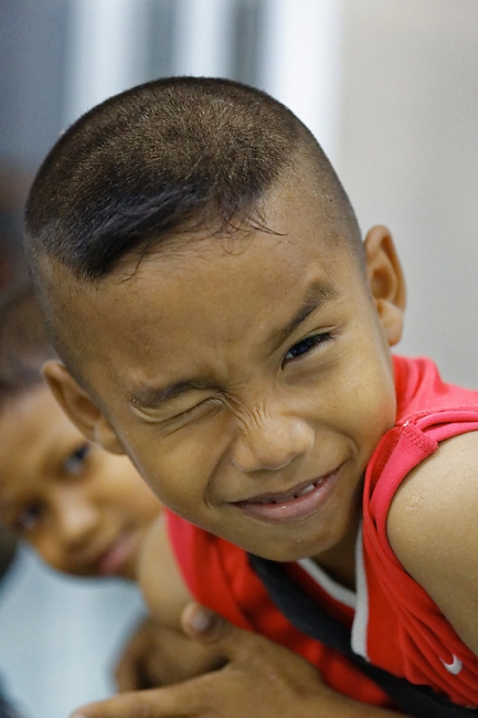 Famille et amis-AOU17-025